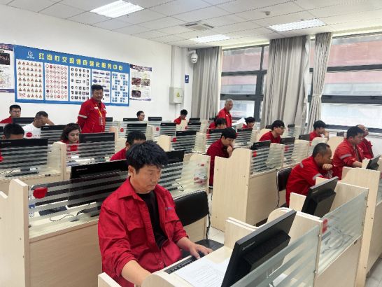 富城能源集团公司代表队在“工会杯”2025年克拉玛依市职业技能竞赛中斩获佳绩